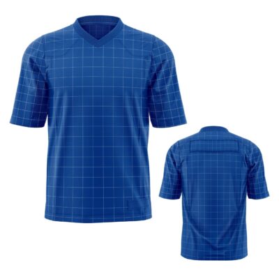 Mockup Camisa Tradicional-Masculina-Manga Curta-Gola V-Modelo 003
